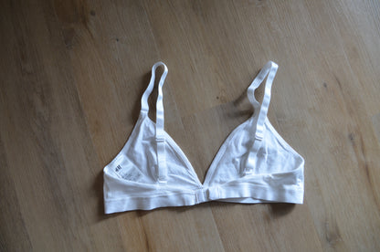 Black Ribbed Non-Padded Bra