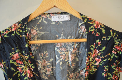 Floral Front-Tie Crop Top